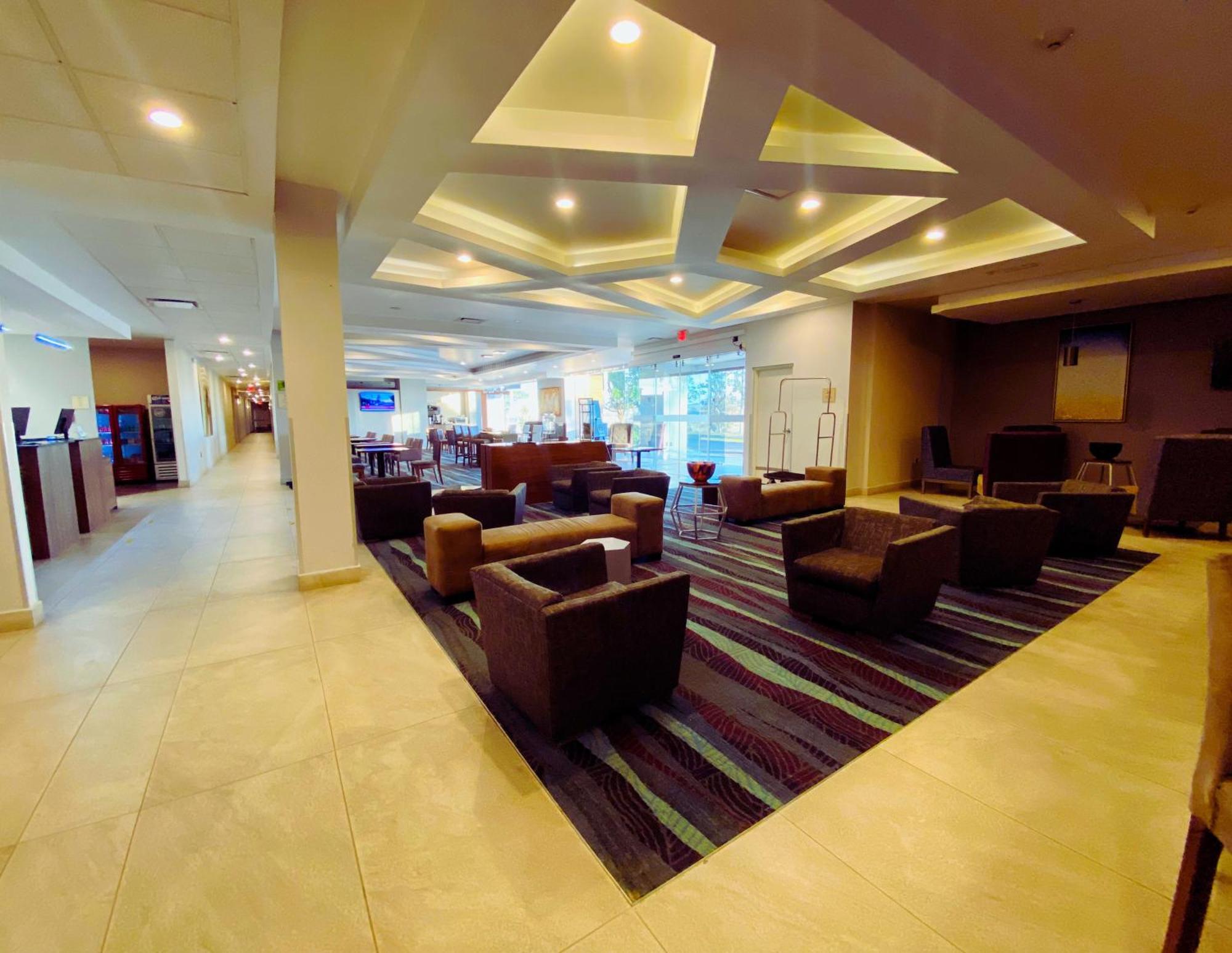 Hotel La Quinta By Wyndham Aguascalientes Exteriér fotografie